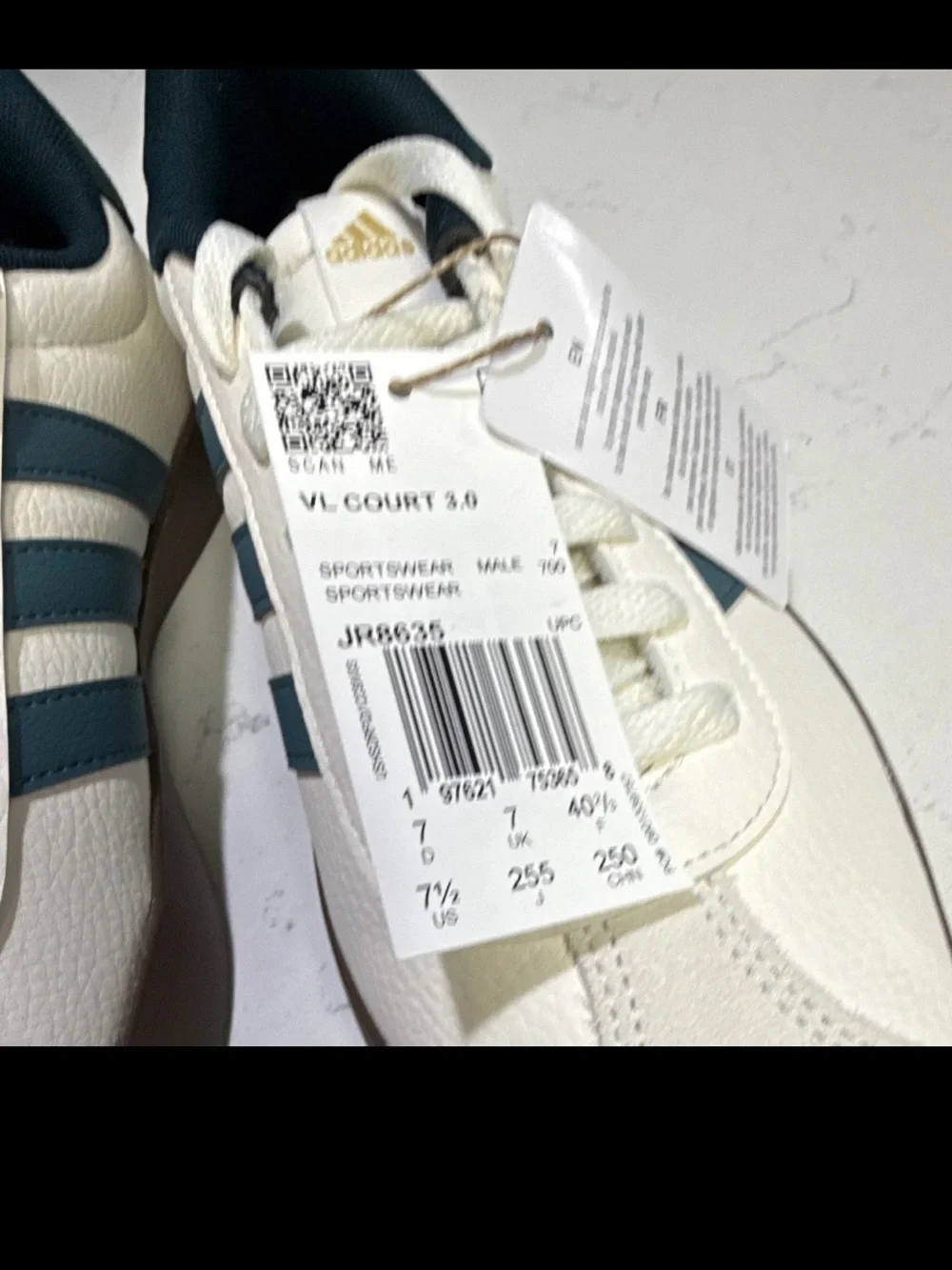 Adidas VL Court 3.0 Low White Black Gum US Men 7.5 Women 8.5 JR8635